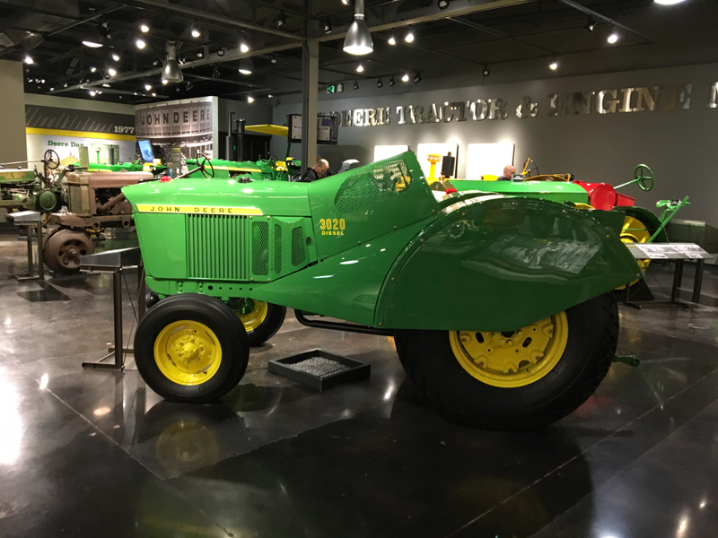 Illustration for article titled John Deere Tractor Museum Photodump